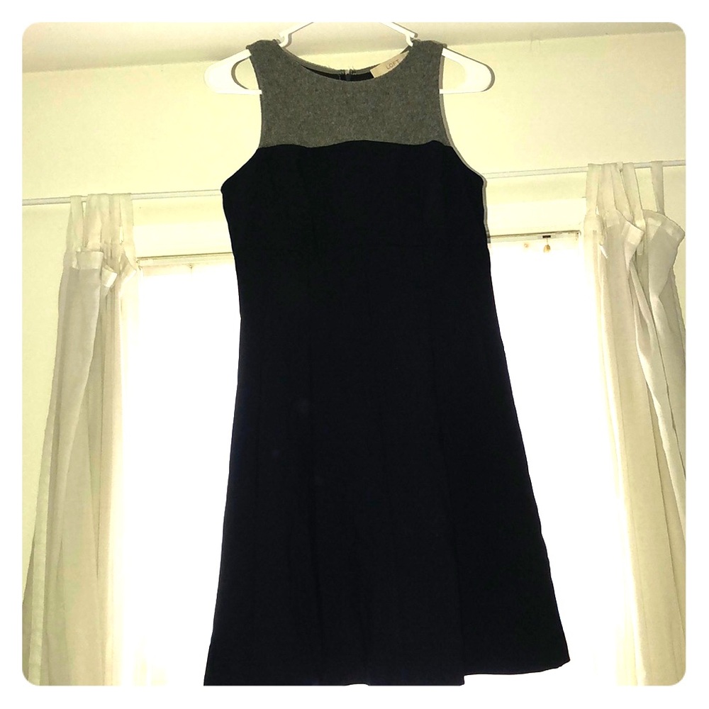 Gray and navy blue short dress